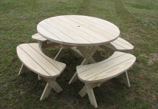 2098 Round Picnic Table
